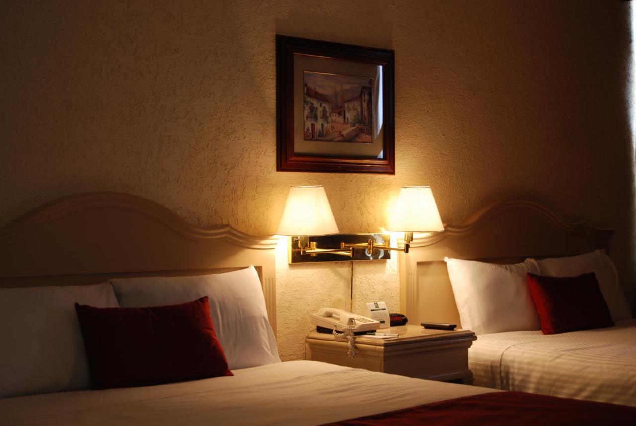 Hotel Quality Inn Aguascalientes Esterno foto